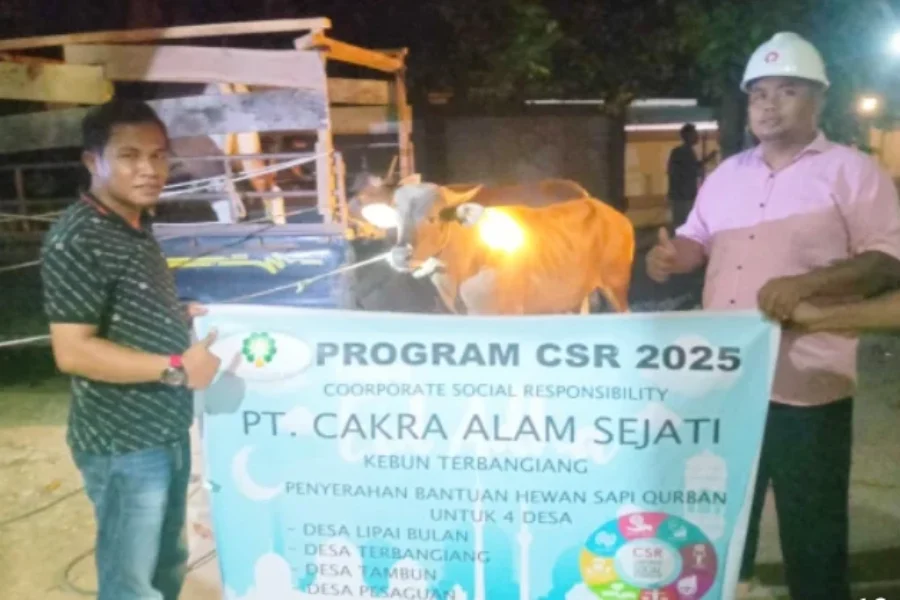Melalui Program CSR,PT Cakra Alam Sejati Salurkan Bantuan Hewan Qurban ke 4 Desa
